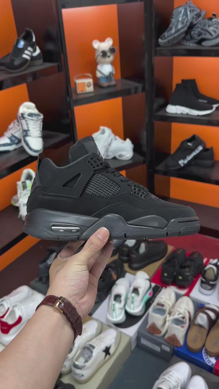 Nike Air Jordan 4 Retro
