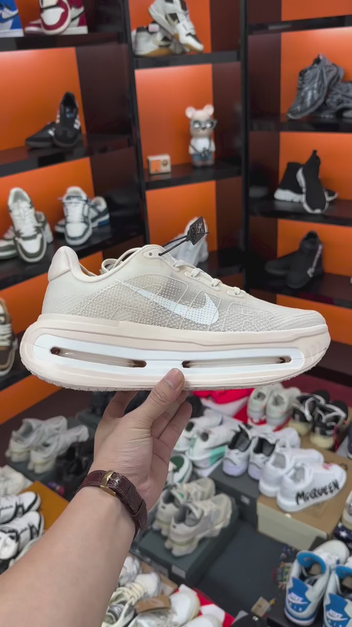 Nike Vomero Premium