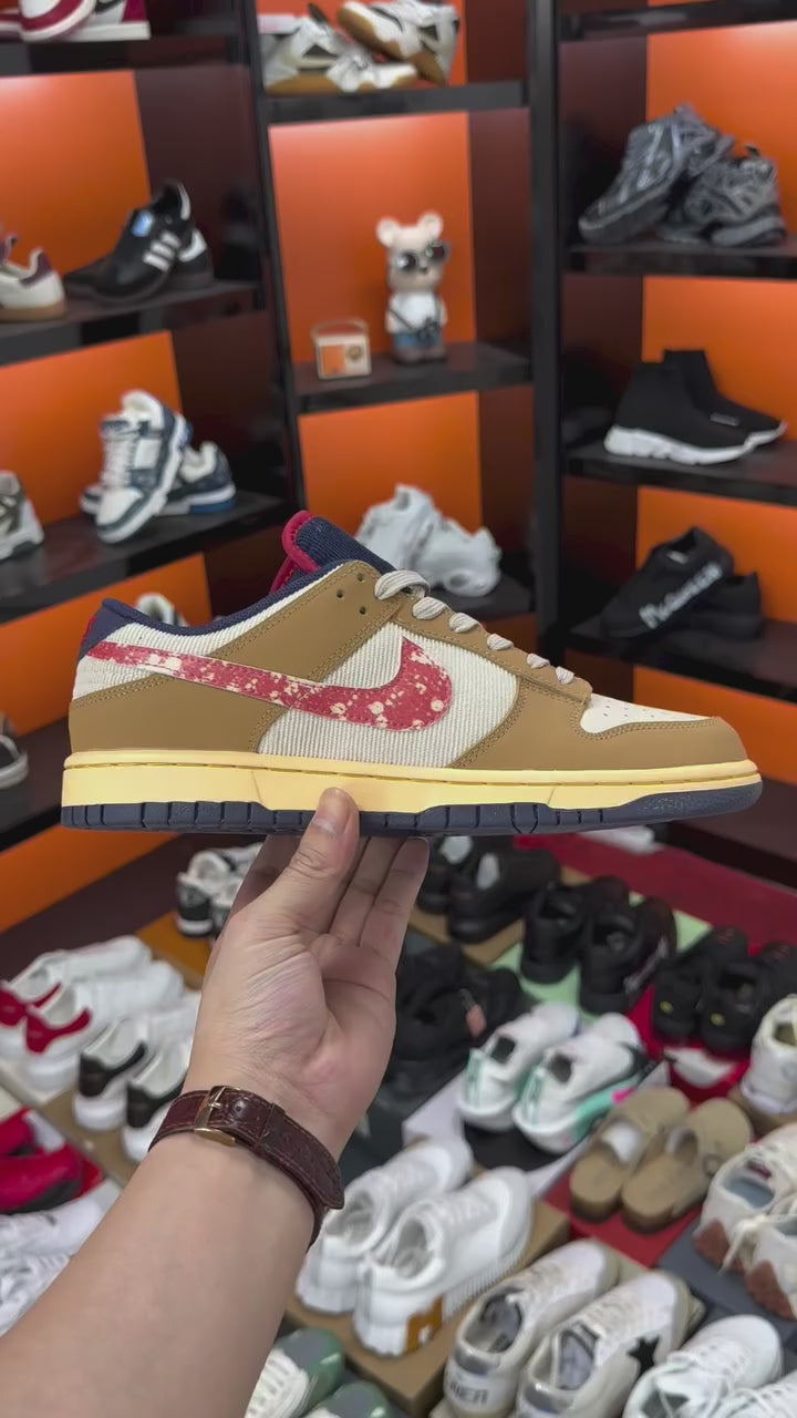 Nike Dunk Low SE